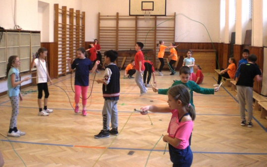 Velikonoční vajíčko - Rope skipping