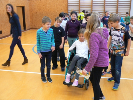 Přednáška - ČERNÍ KONĚ - život lidí s handicapem