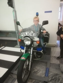 2.B  Muzeum Policie     Kolo tety Berty