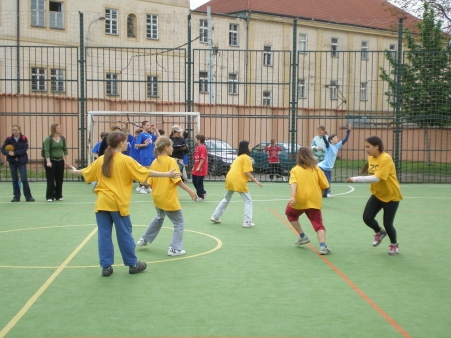 Obvodní kolo ve vybíjené - 12.5.2010 - 5. třídy