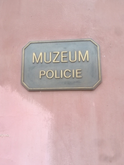 2.B  Muzeum Policie     Kolo tety Berty