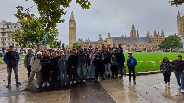 london westminster and rain 